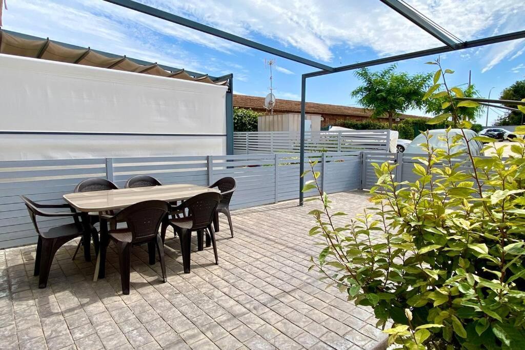 Chalet Moderno Con Piscina En Mont - Roige Bahia Екстериор снимка